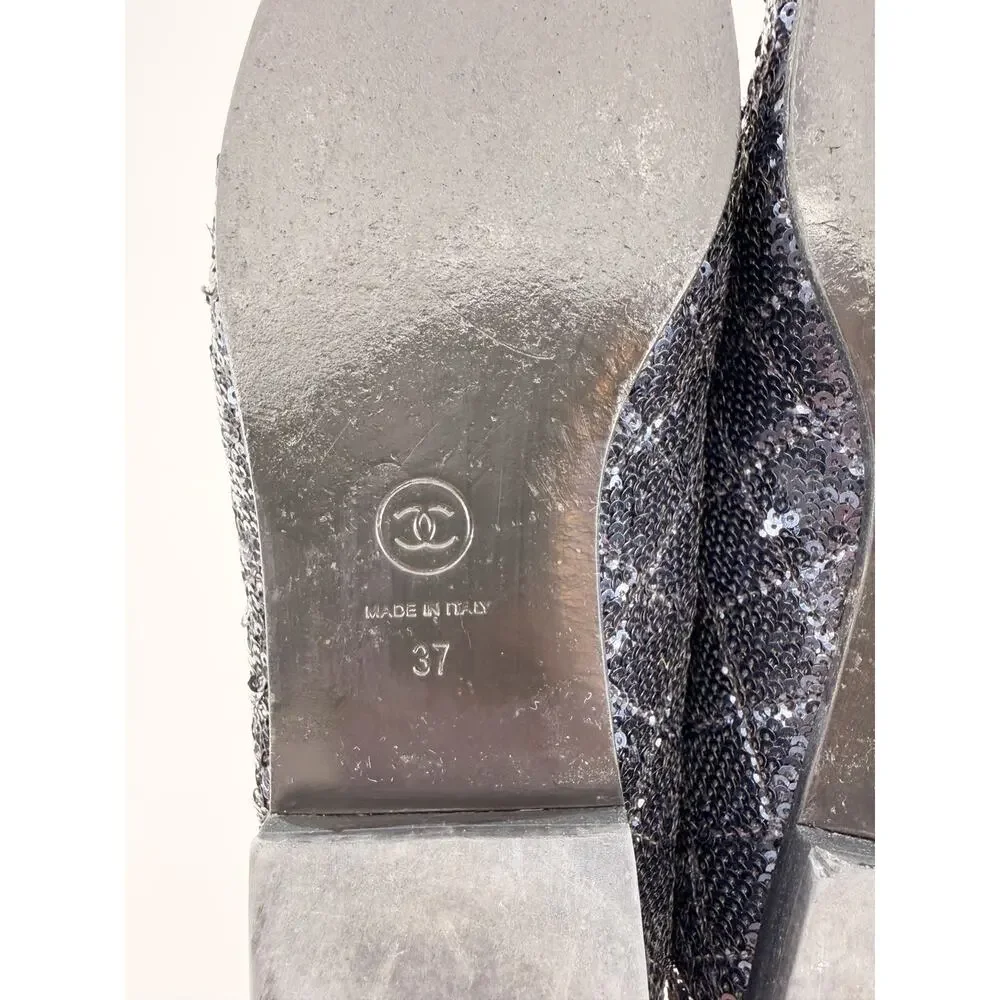 Chanel Navy Black Sequin CC Logo Slipper Loafer Flats Shoes Size 37 EU 6.5